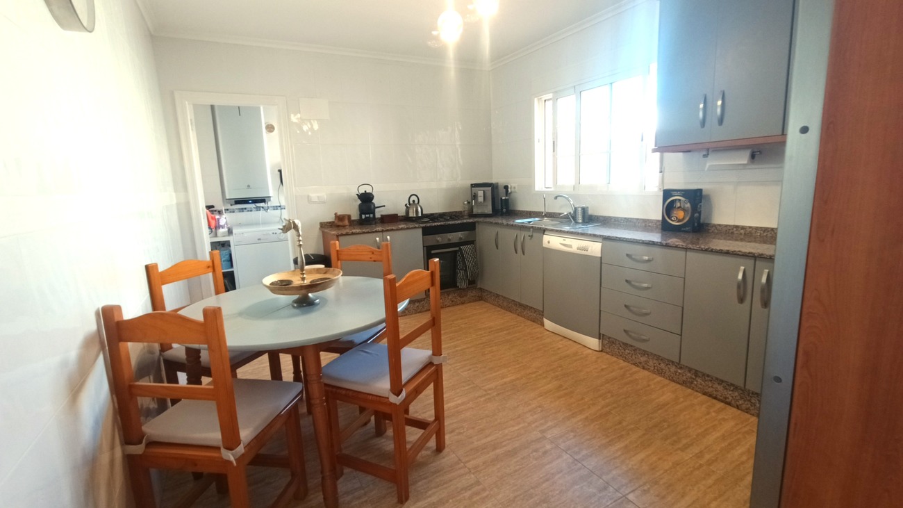 Villa for Sale in Avileses, Murcia