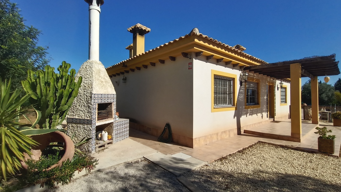 Villa for Sale in Avileses, Murcia