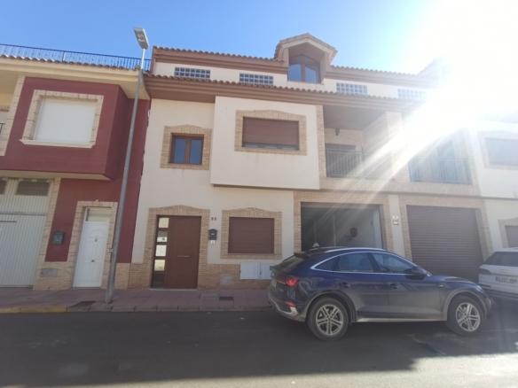 Town House for Sale in Roldan, Murcia
