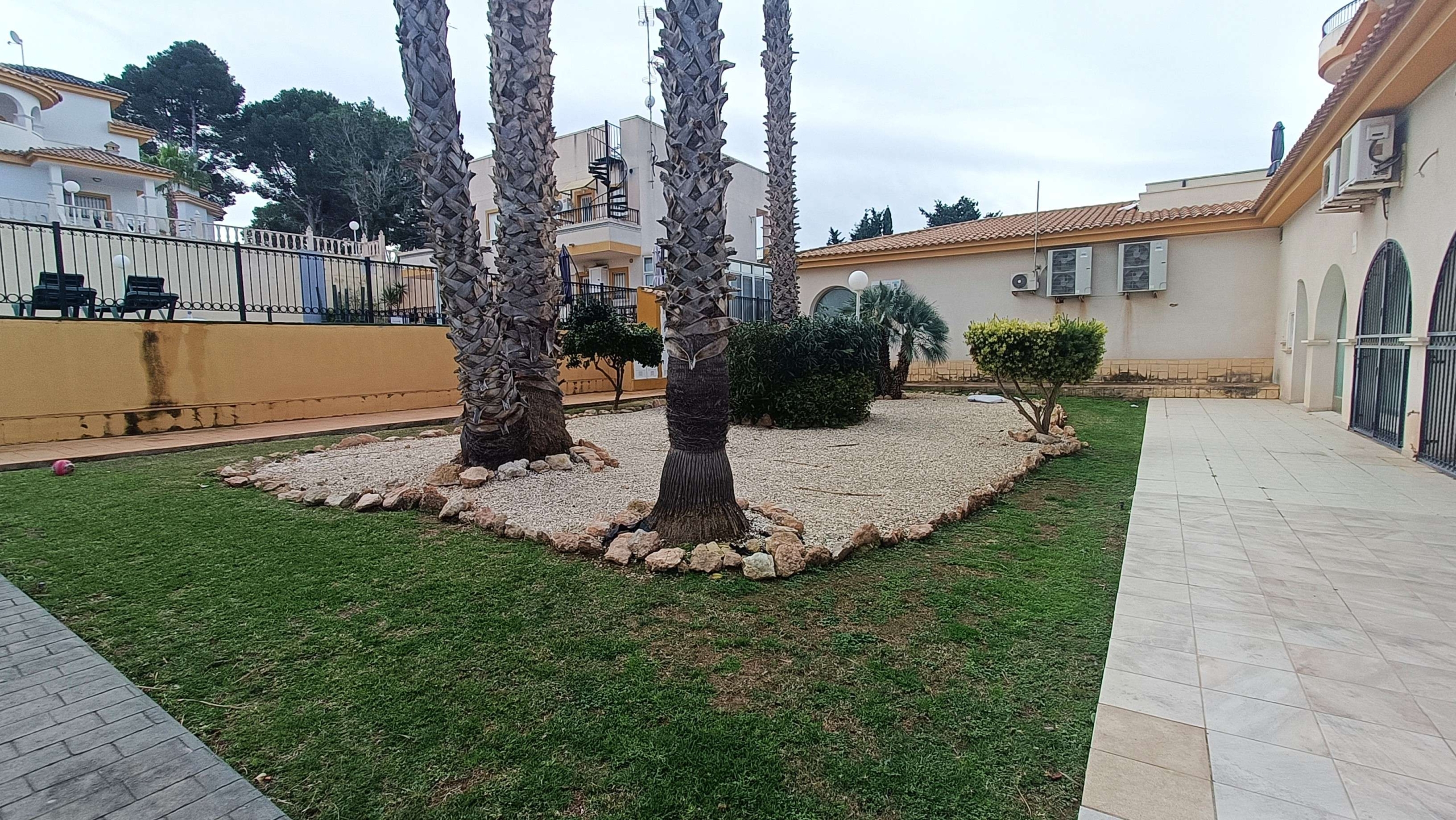 Apartment for Sale in Villamartin, Alicante