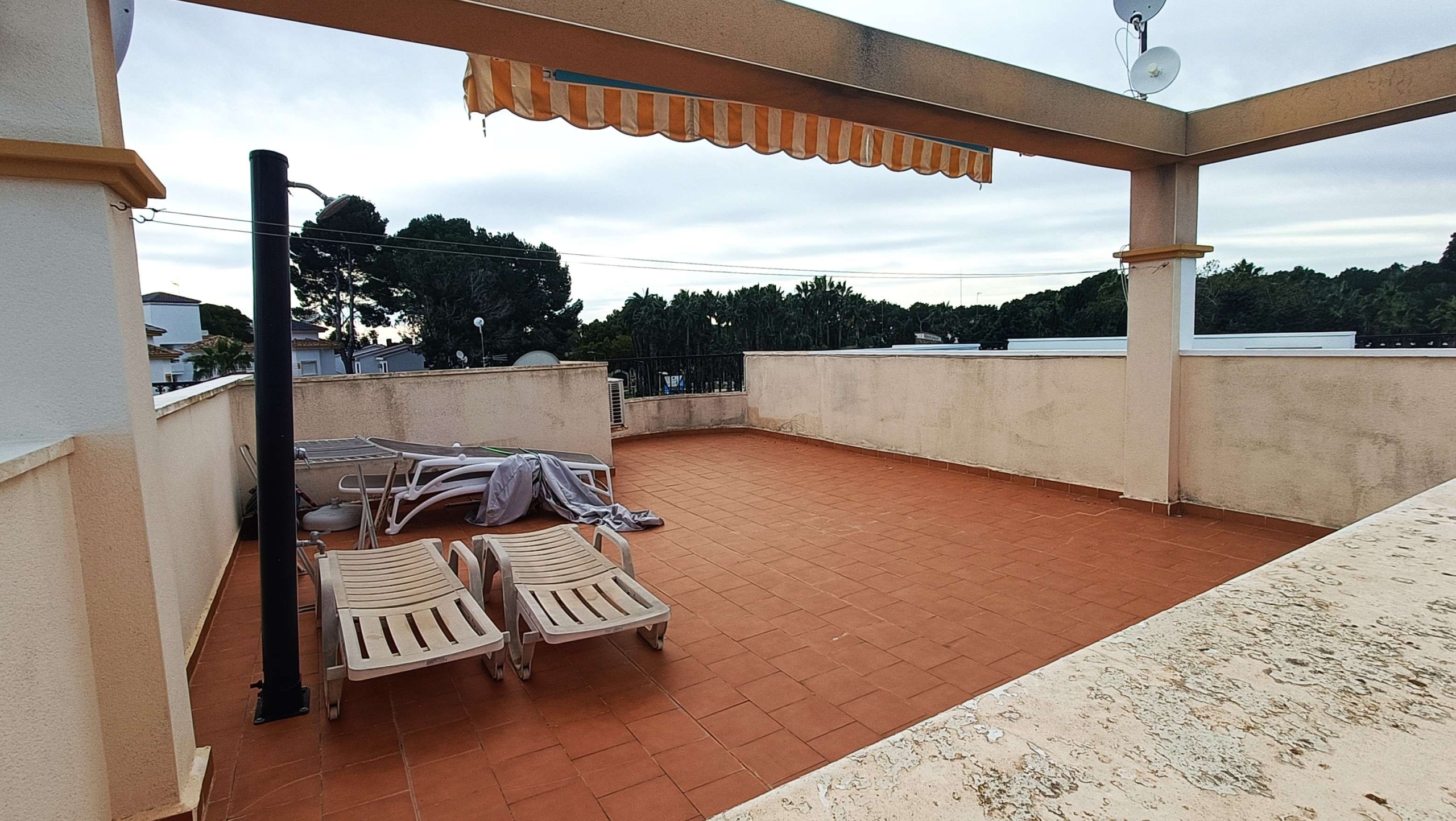 Apartment for Sale in Villamartin, Alicante