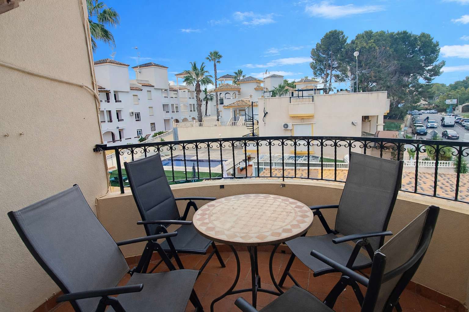Apartment for Sale in Villamartin, Alicante