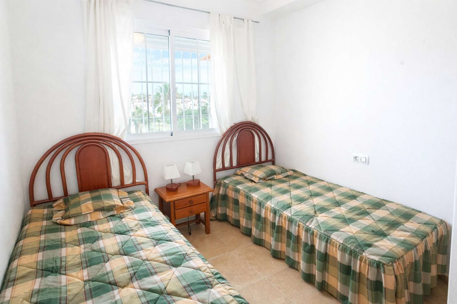Apartment for Sale in Villamartin, Alicante