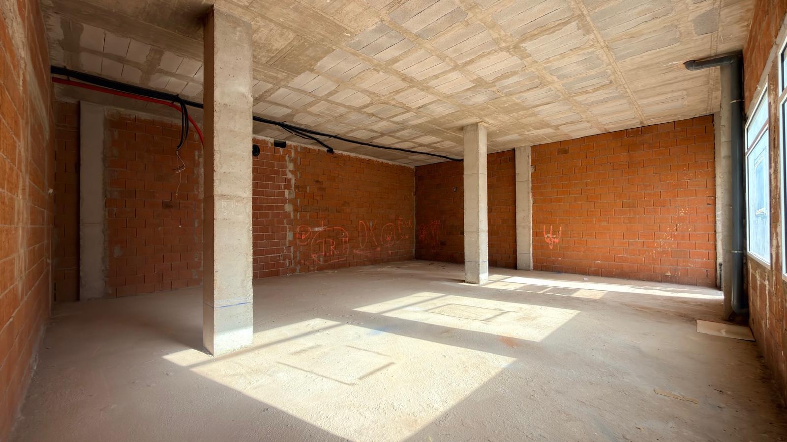 Commercial for Sale in Orihuela Costa, Alicante