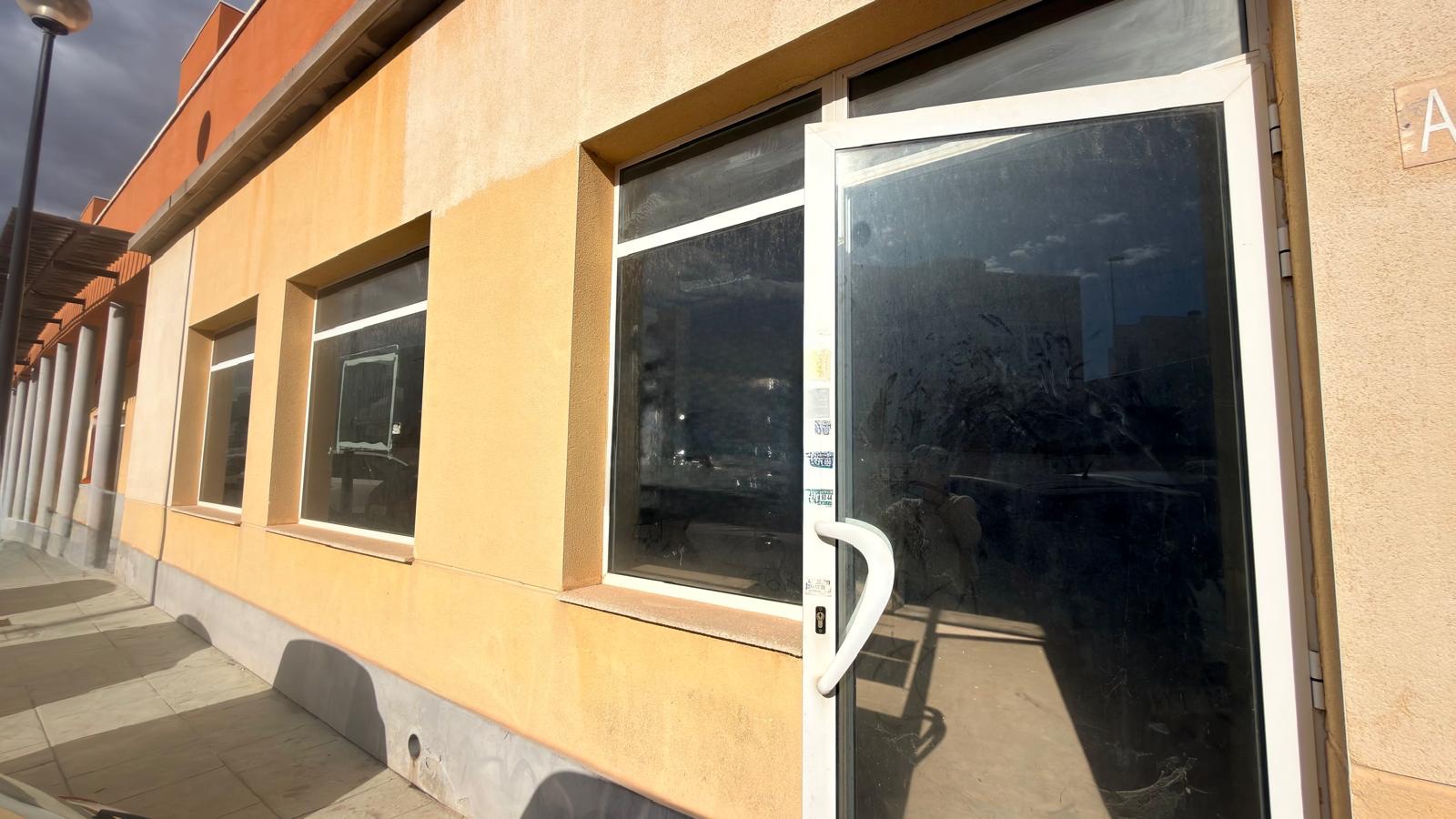 Commercial for Sale in Orihuela Costa, Alicante