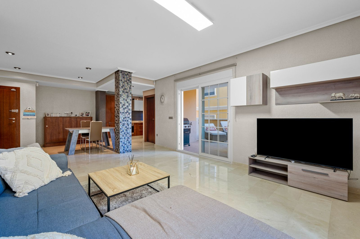 Apartment for Sale in Cabo Roig, Alicante