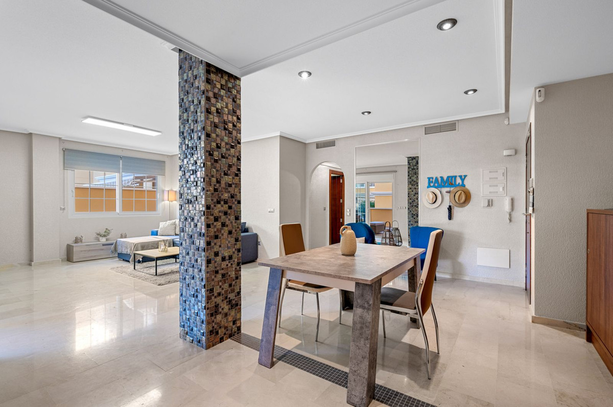Apartment for Sale in Cabo Roig, Alicante