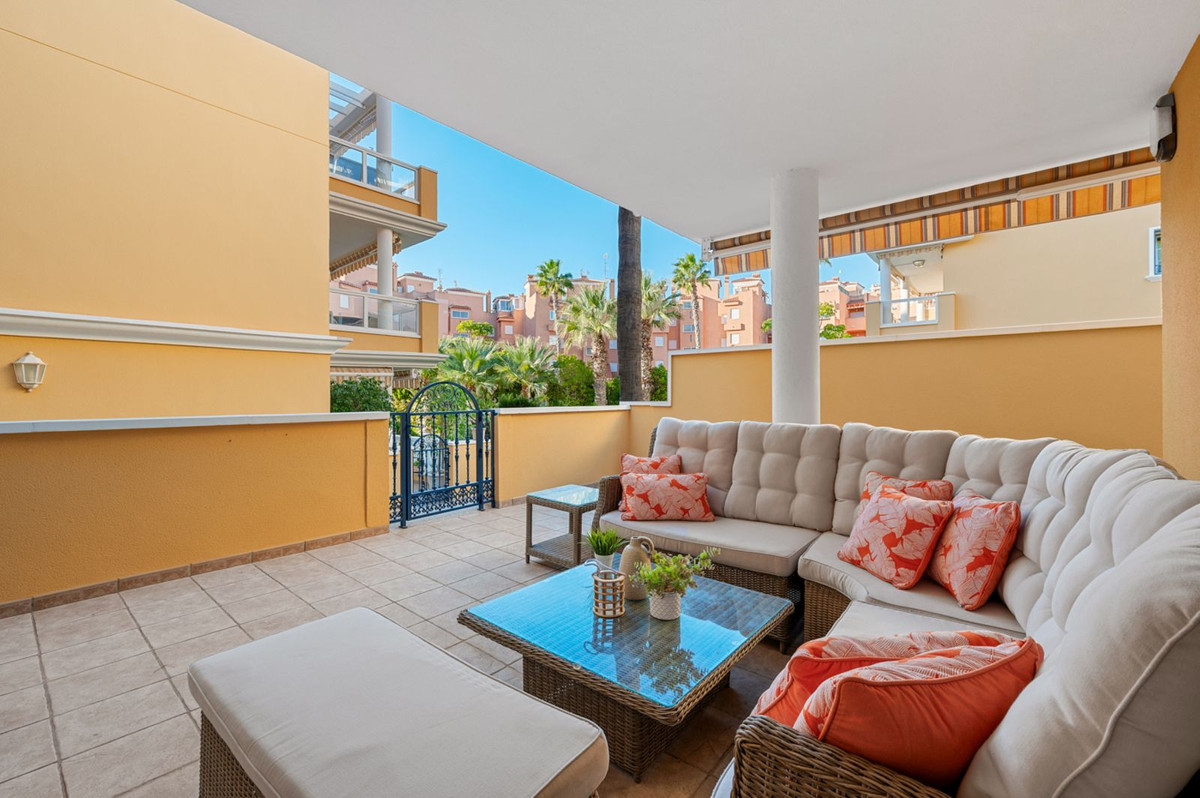 Apartment for Sale in Cabo Roig, Alicante