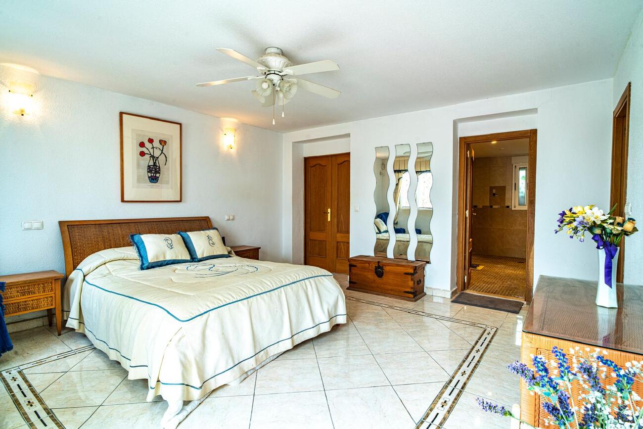 Villa for Sale in Orihuela, Alicante