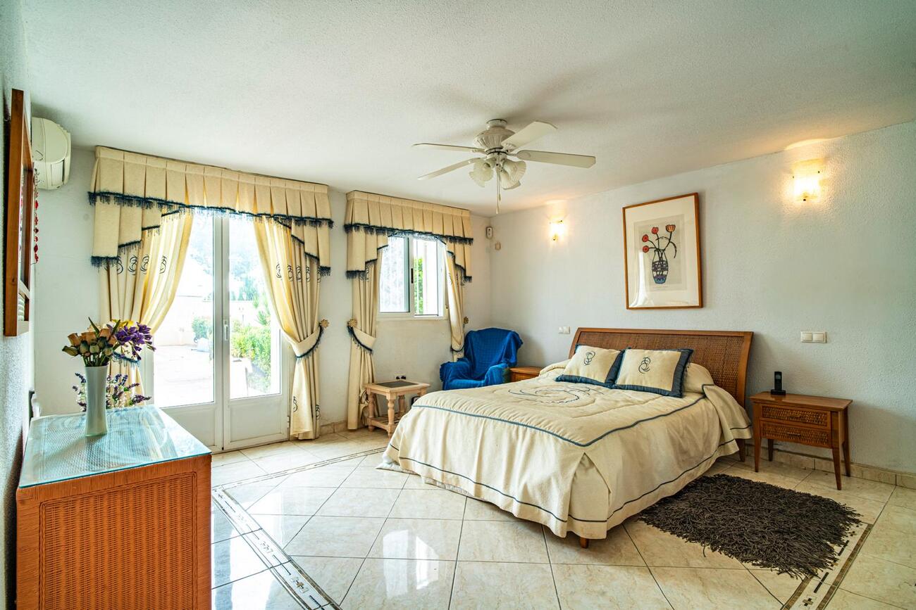 Villa for Sale in Orihuela, Alicante