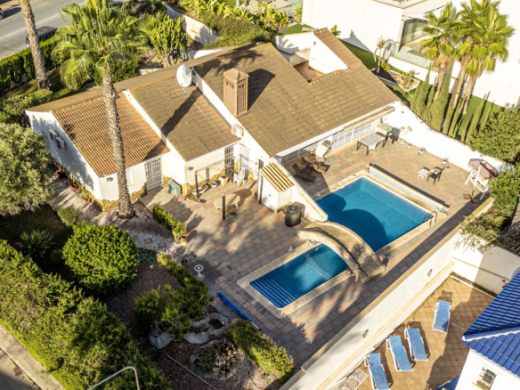 Villa for Sale in Orihuela, Alicante