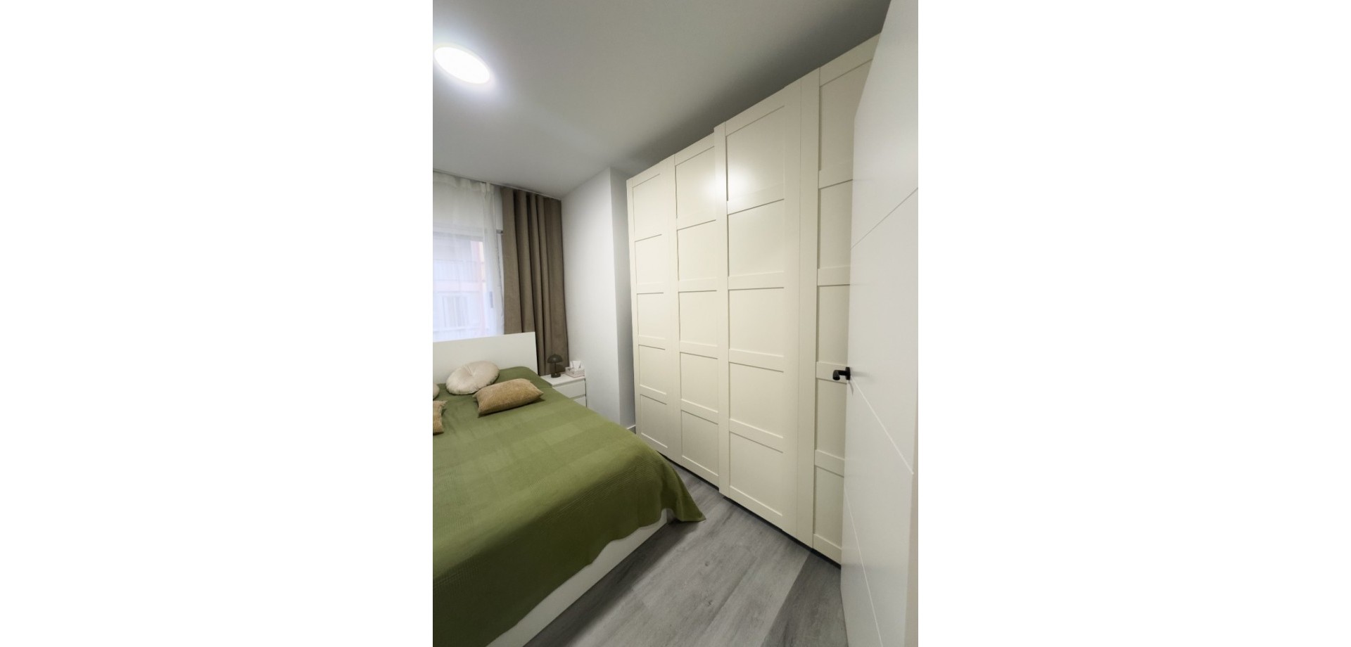 Apartment for Sale in Torrevieja, Alicante