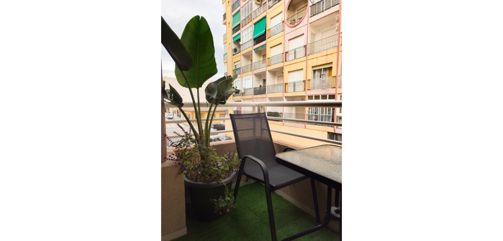 Apartment for Sale in Torrevieja, Alicante