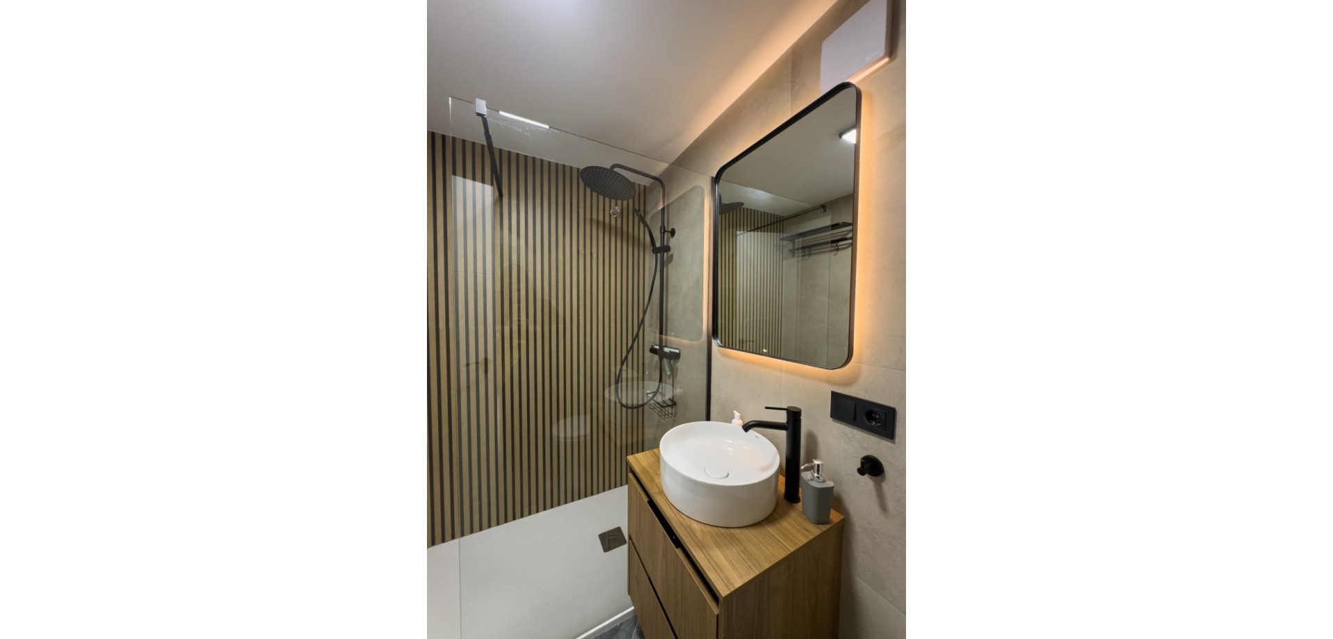 Apartment for Sale in Torrevieja, Alicante