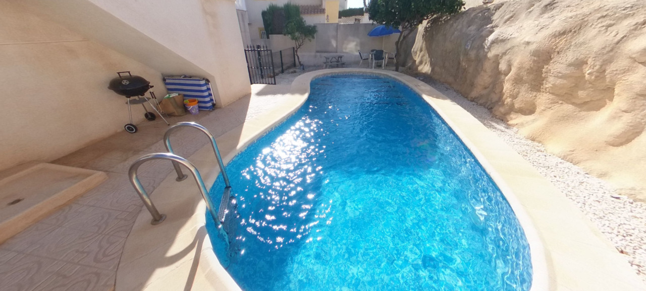 Villa for Sale in La Zenia, Alicante
