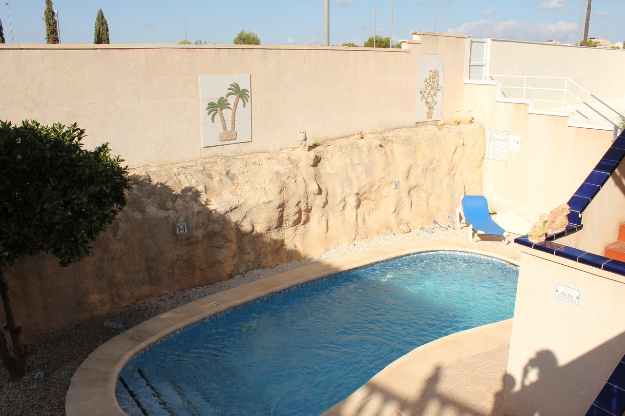 Villa for Sale in La Zenia, Alicante