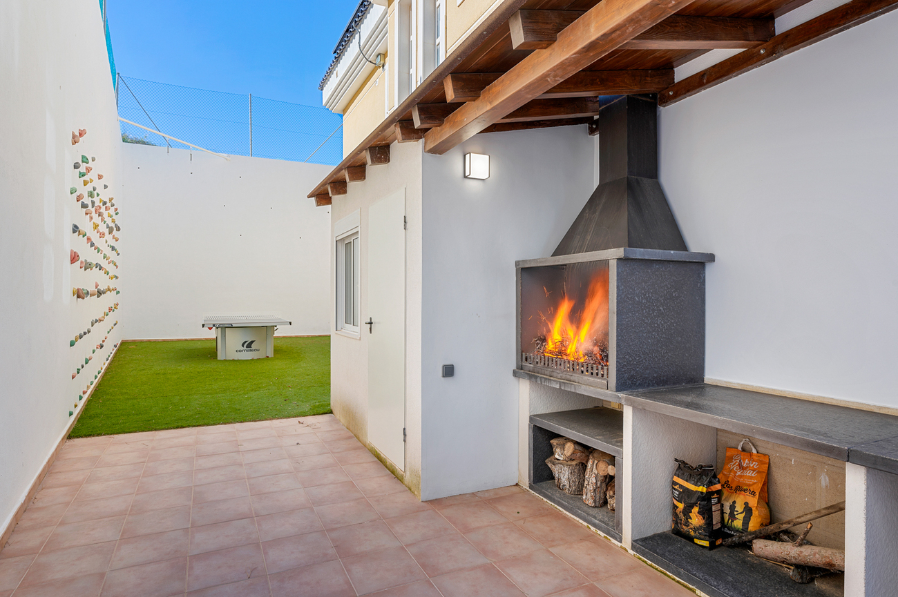 Villa for Sale in Ciudad De Las Comunicaciones, Alicante