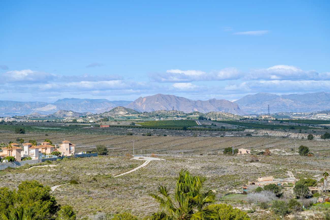Villa for Sale in Ciudad De Las Comunicaciones, Alicante