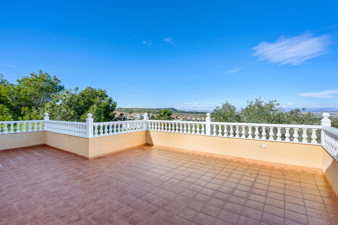 Villa for Sale in Ciudad De Las Comunicaciones, Alicante