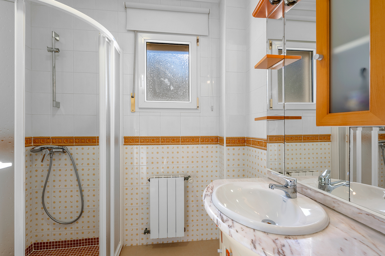 Villa for Sale in Ciudad De Las Comunicaciones, Alicante