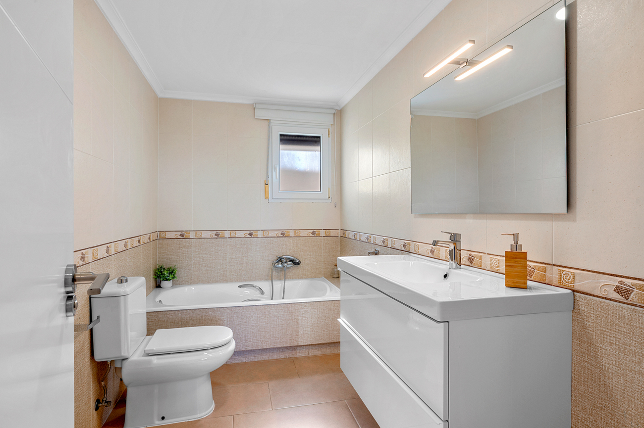 Villa for Sale in Ciudad De Las Comunicaciones, Alicante