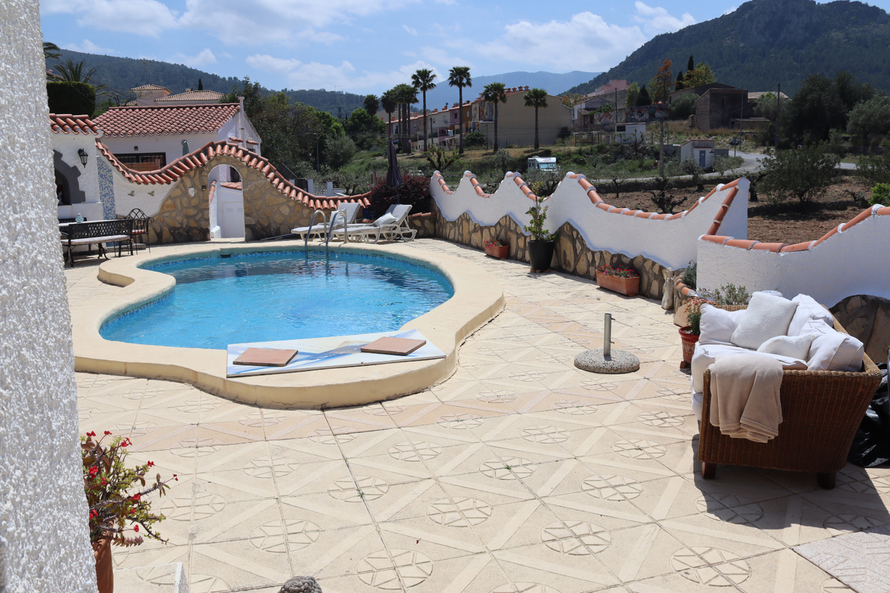Villa for Sale in Orba, Alicante