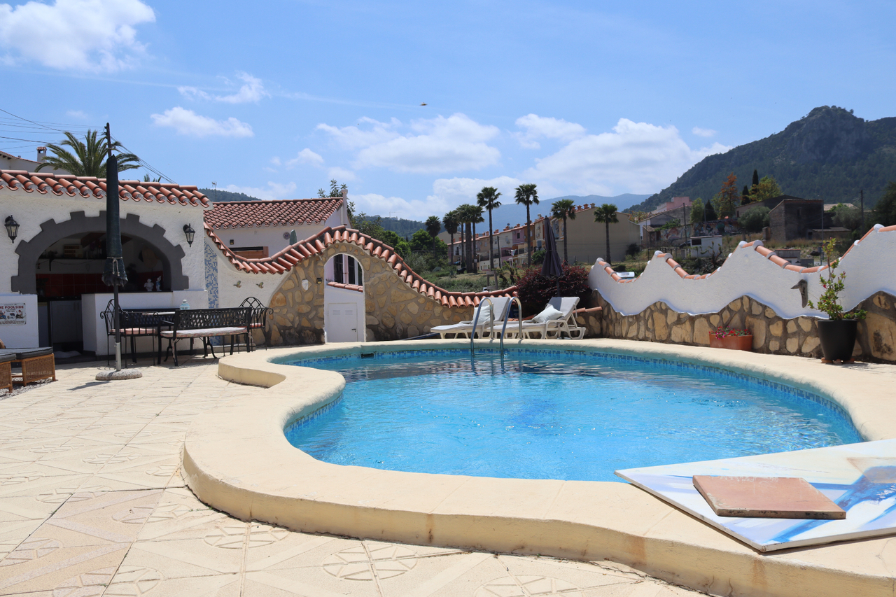 Villa for Sale in Orba, Alicante