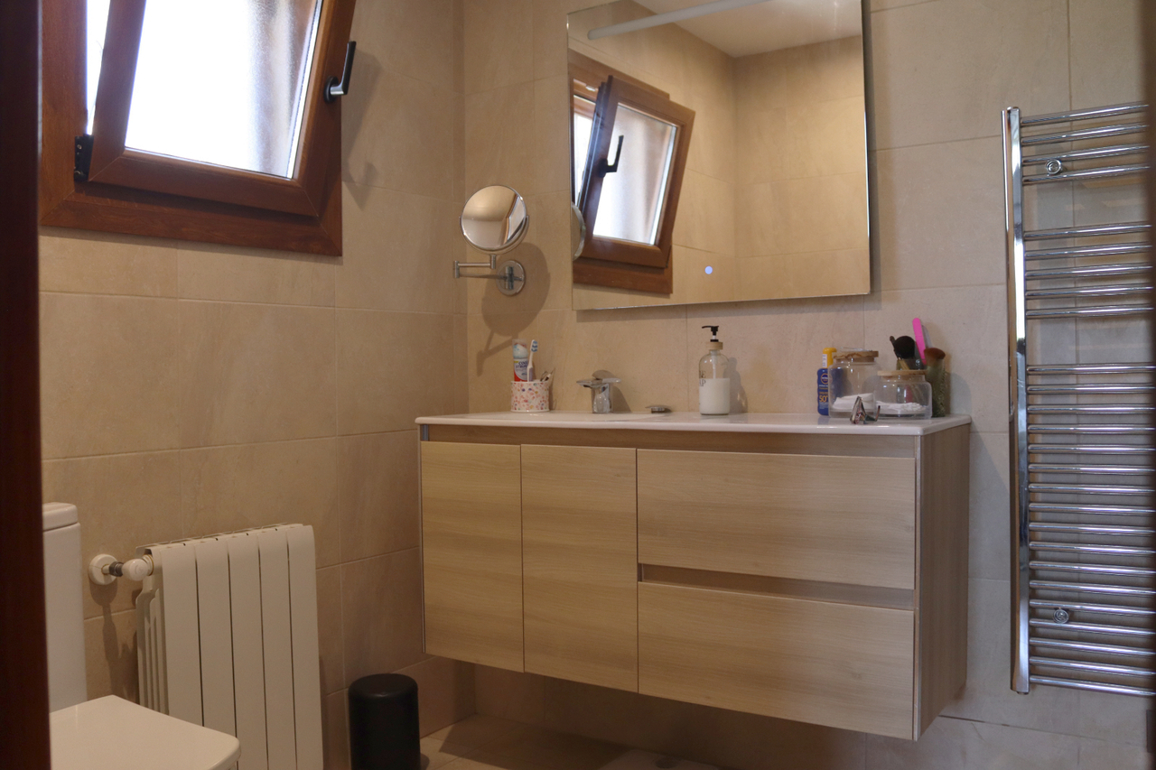 Villa for Sale in Orba, Alicante