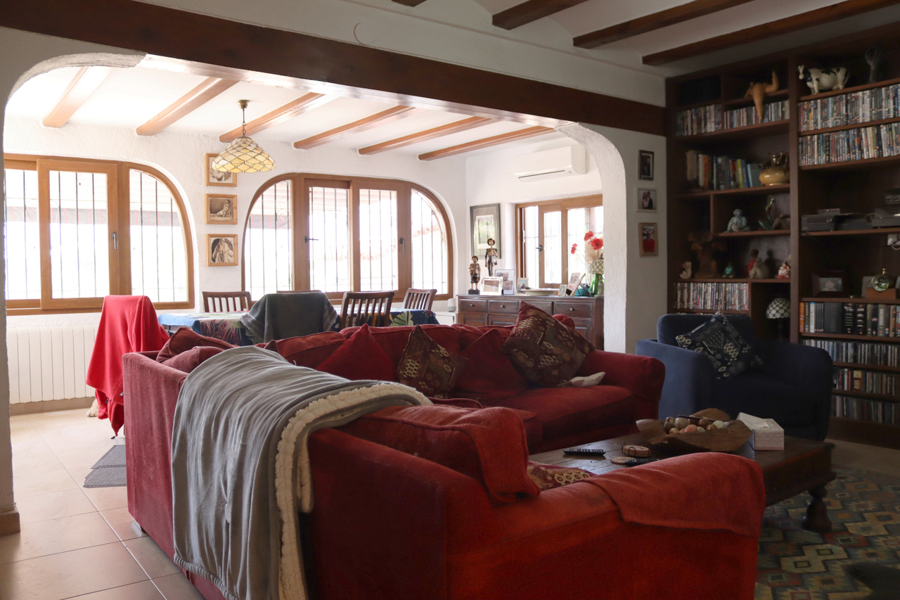 Villa for Sale in Orba, Alicante