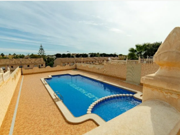 Villa for Sale in Los Balcones, Alicante