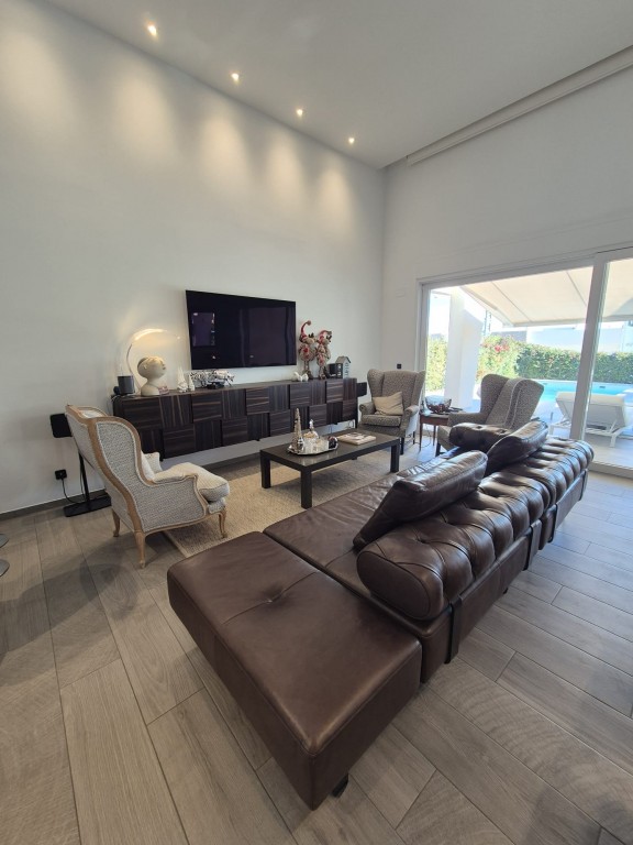 Villa for Sale in La Finca Golf Resort, Alicante