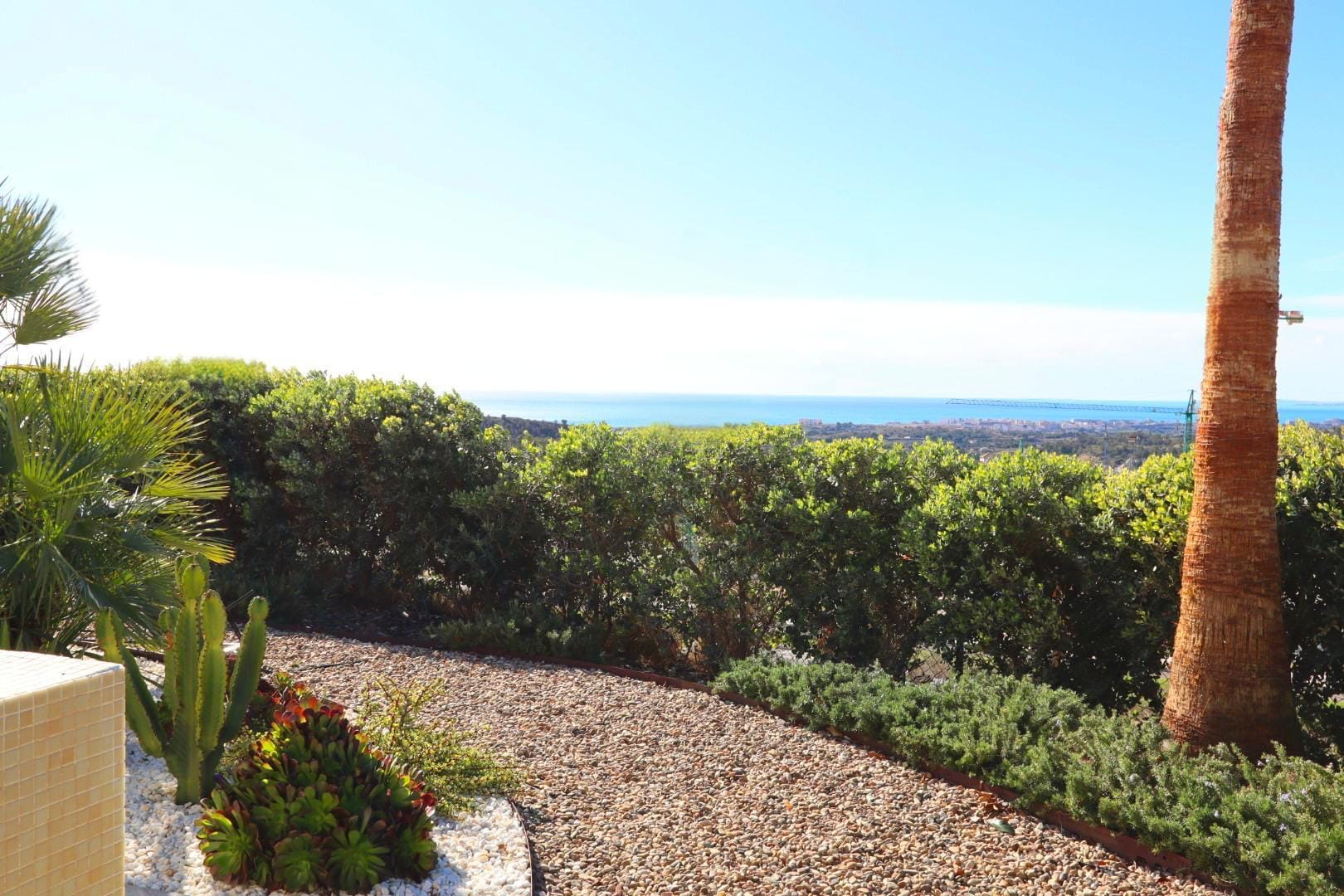 Villa for Sale in Finestrat, Alicante