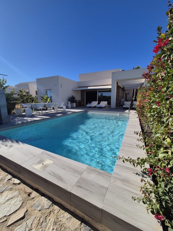 full_1494731_65592334 Villa for Sale in La Finca Golf Resort, Alicante