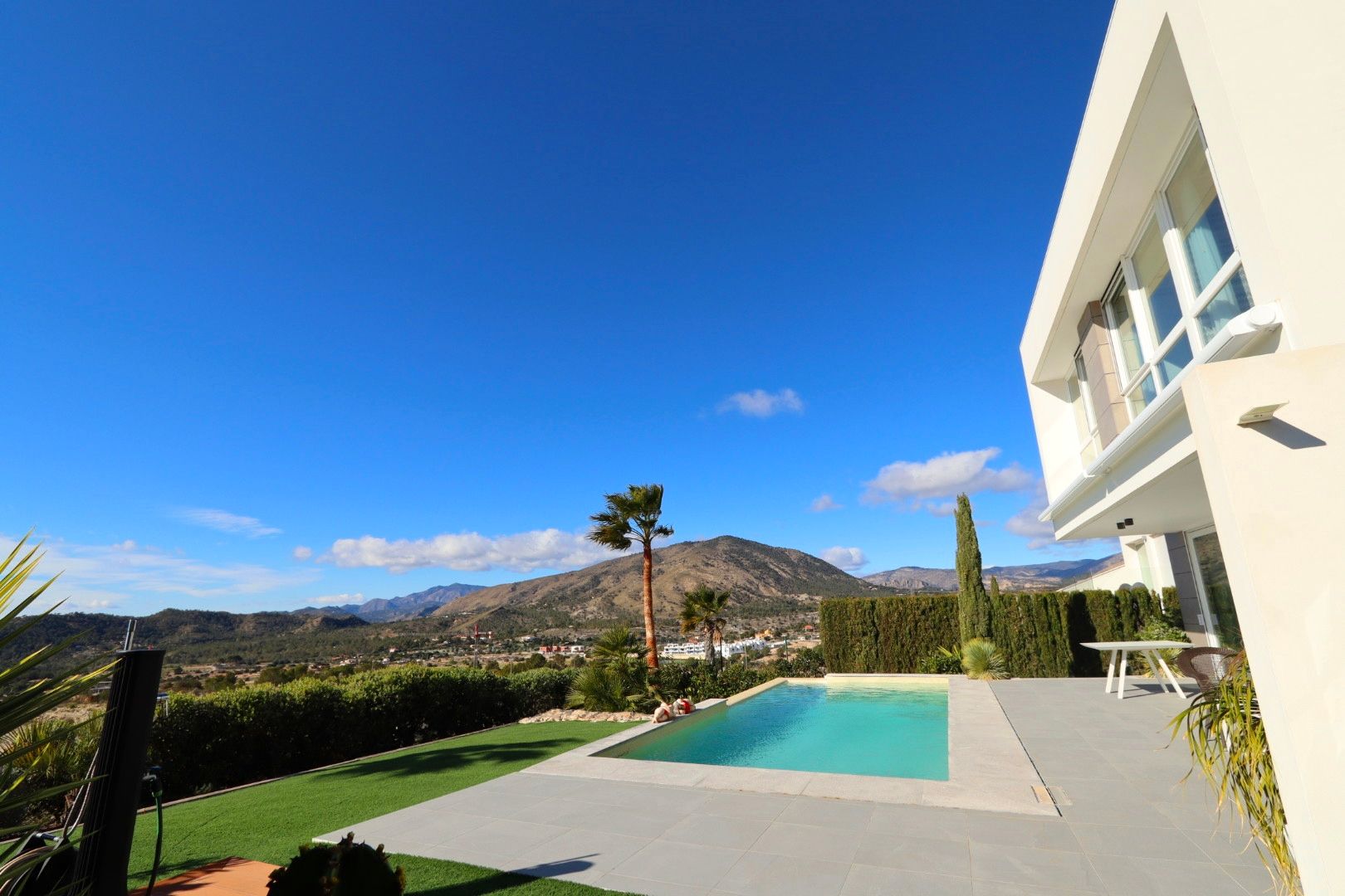 Villa for Sale in Finestrat, Alicante