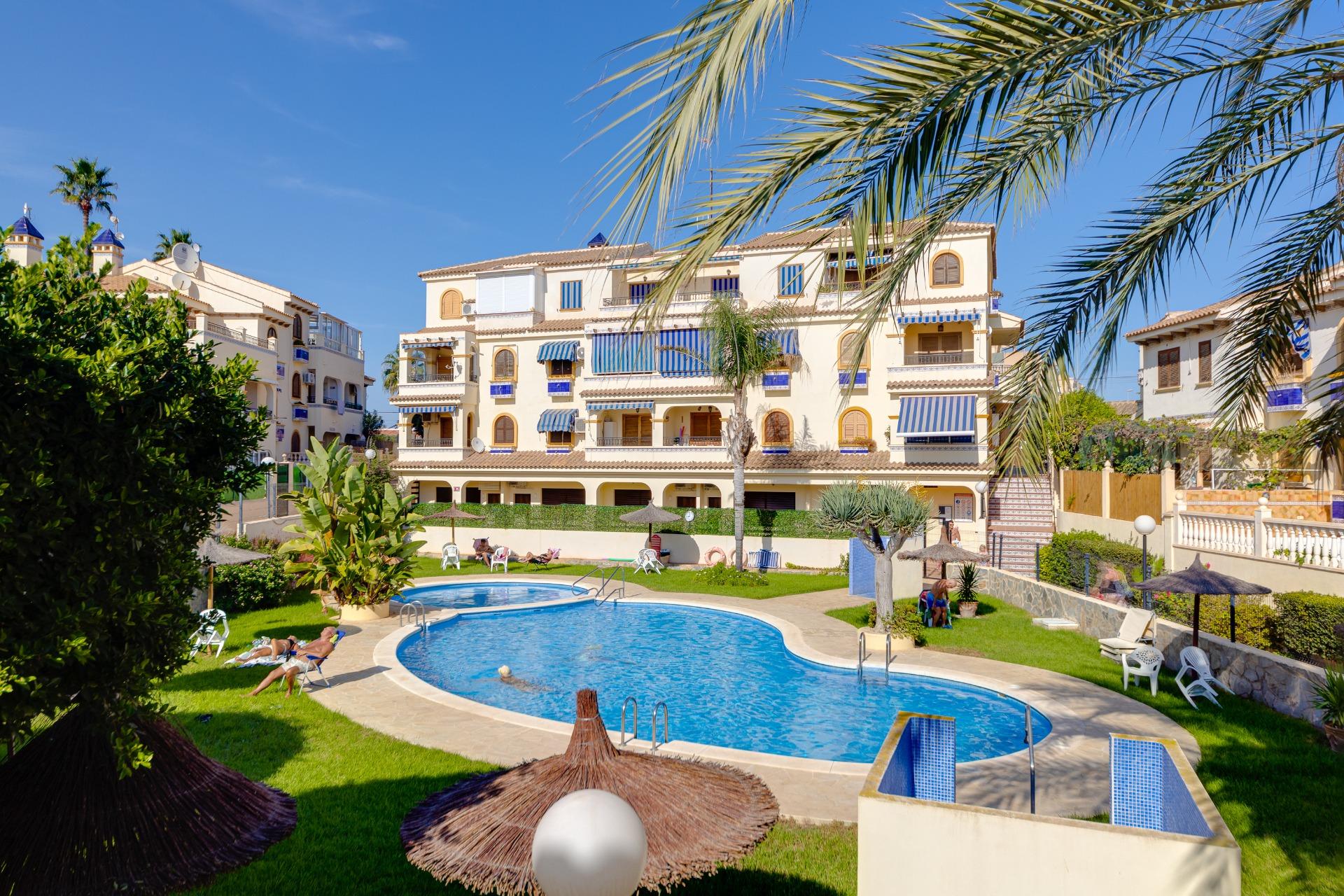 Bungalow for Sale in Torrevieja, Alicante