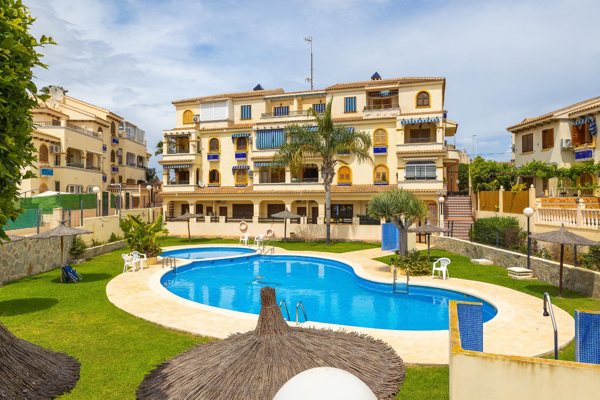 Bungalow for Sale in Torrevieja, Alicante