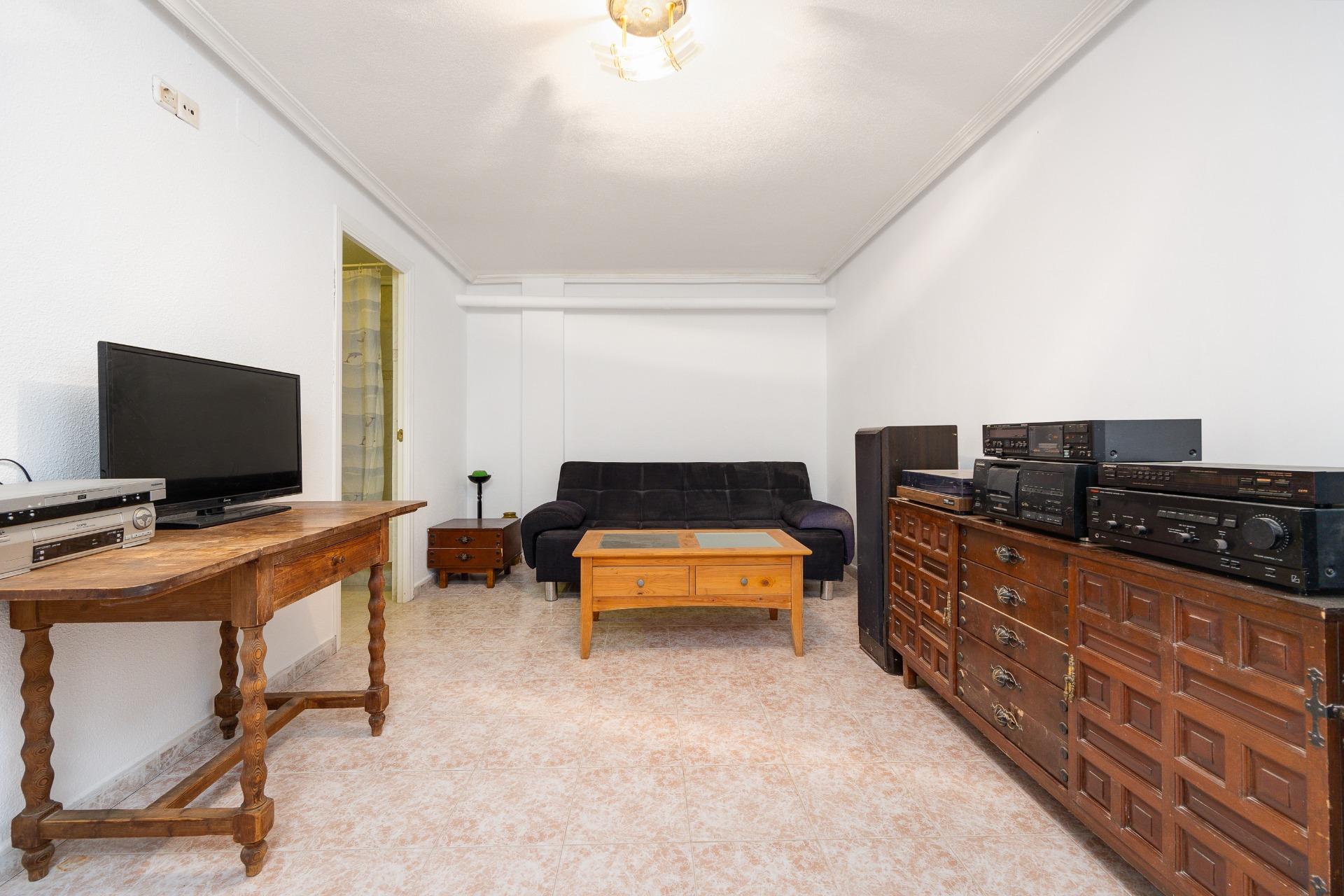 Bungalow for Sale in Torrevieja, Alicante