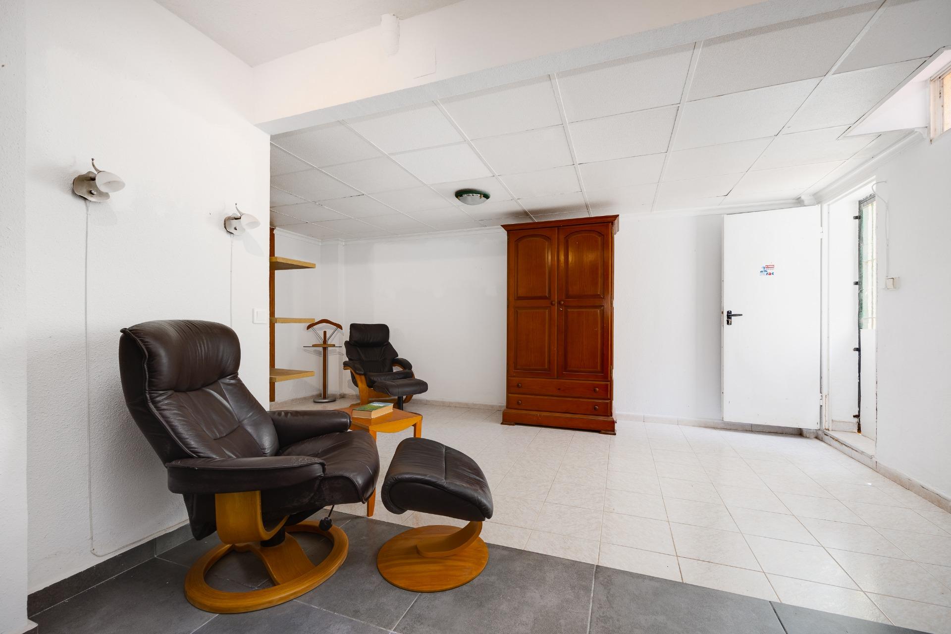 Bungalow for Sale in Torrevieja, Alicante
