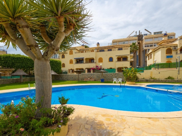 Bungalow for Sale in Torrevieja, Alicante