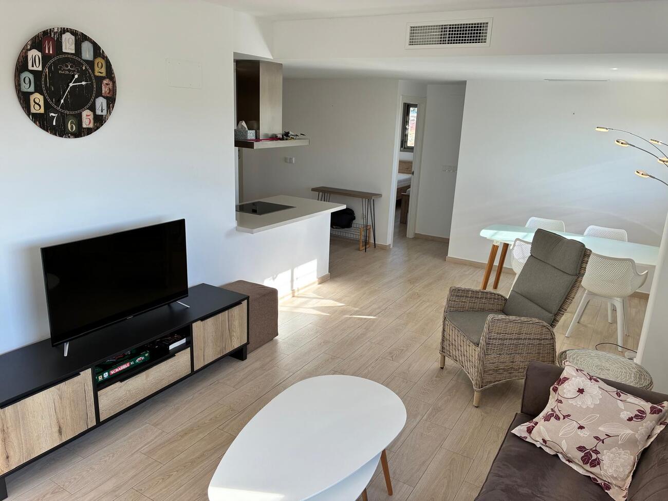 Apartment for Sale in Villamartin, Alicante