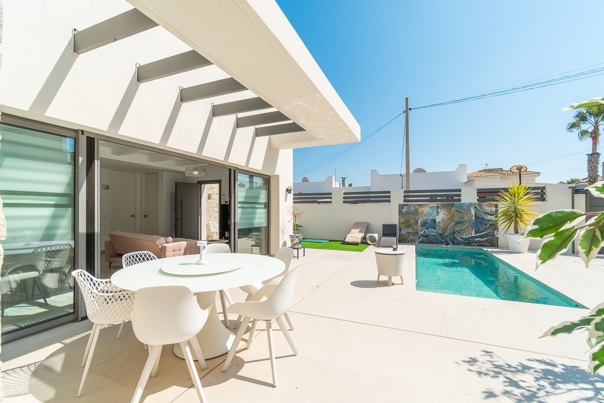 Villa for Sale in Orihuela Costa, Alicante