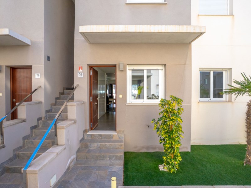 Apartment for Sale in Torrevieja, Alicante