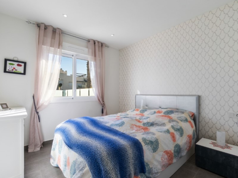 Apartment for Sale in Torrevieja, Alicante
