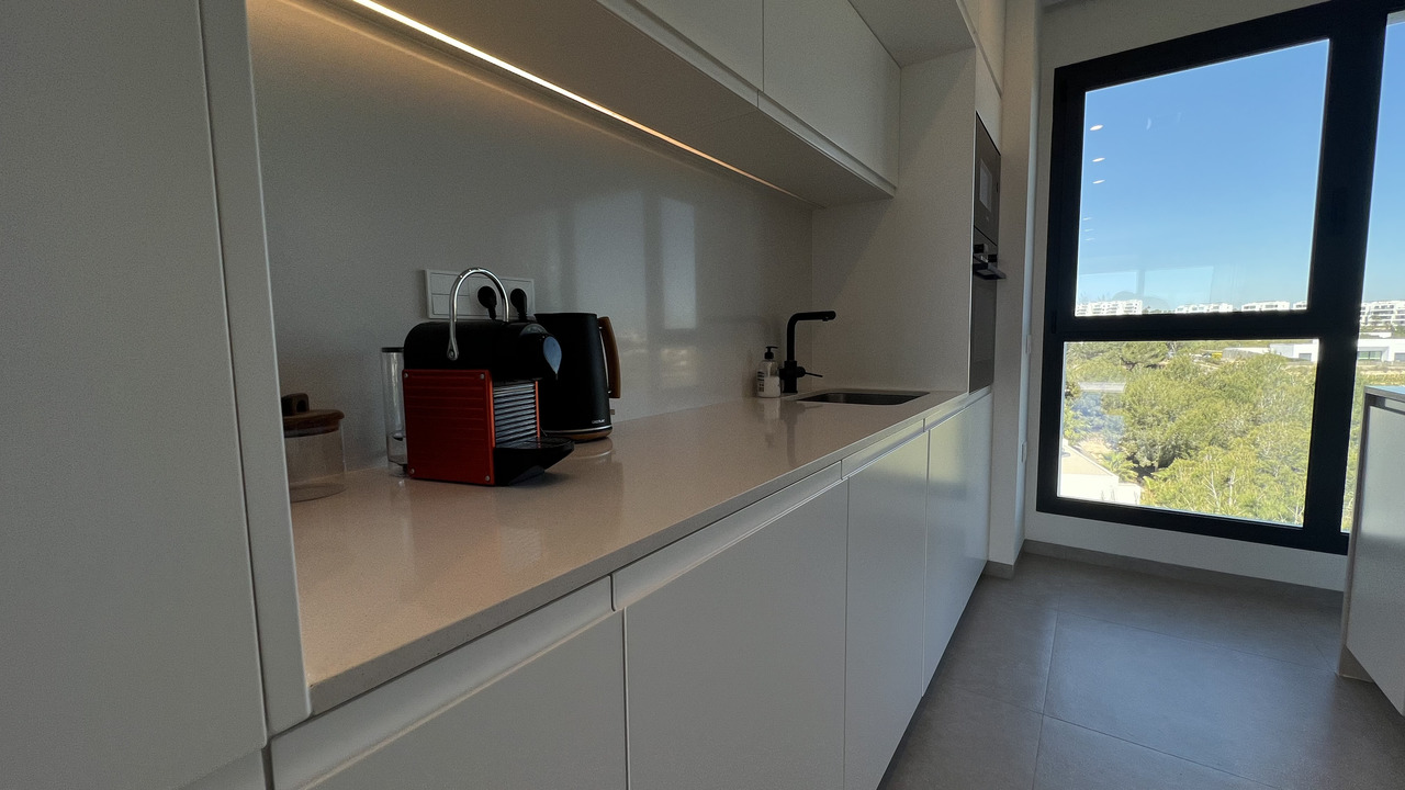 Apartment for Sale in Las Colinas Golf, Alicante