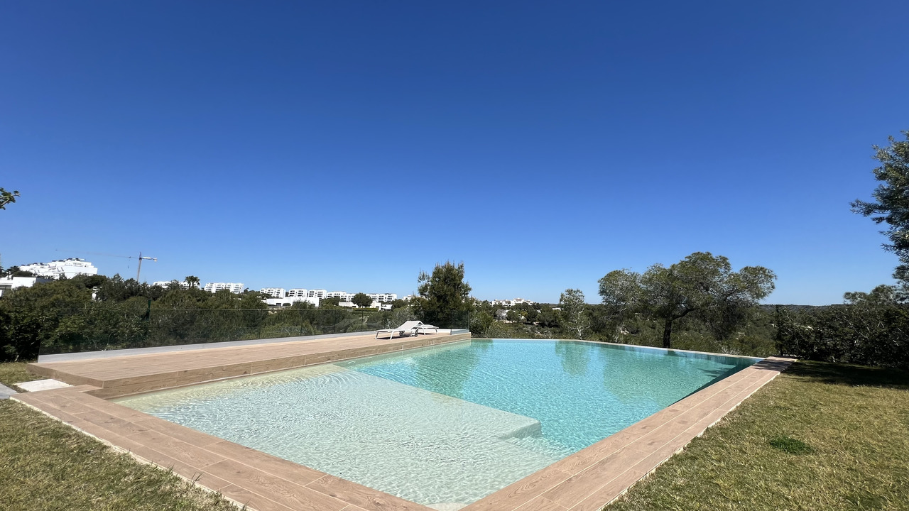 Apartment for Sale in Las Colinas Golf, Alicante