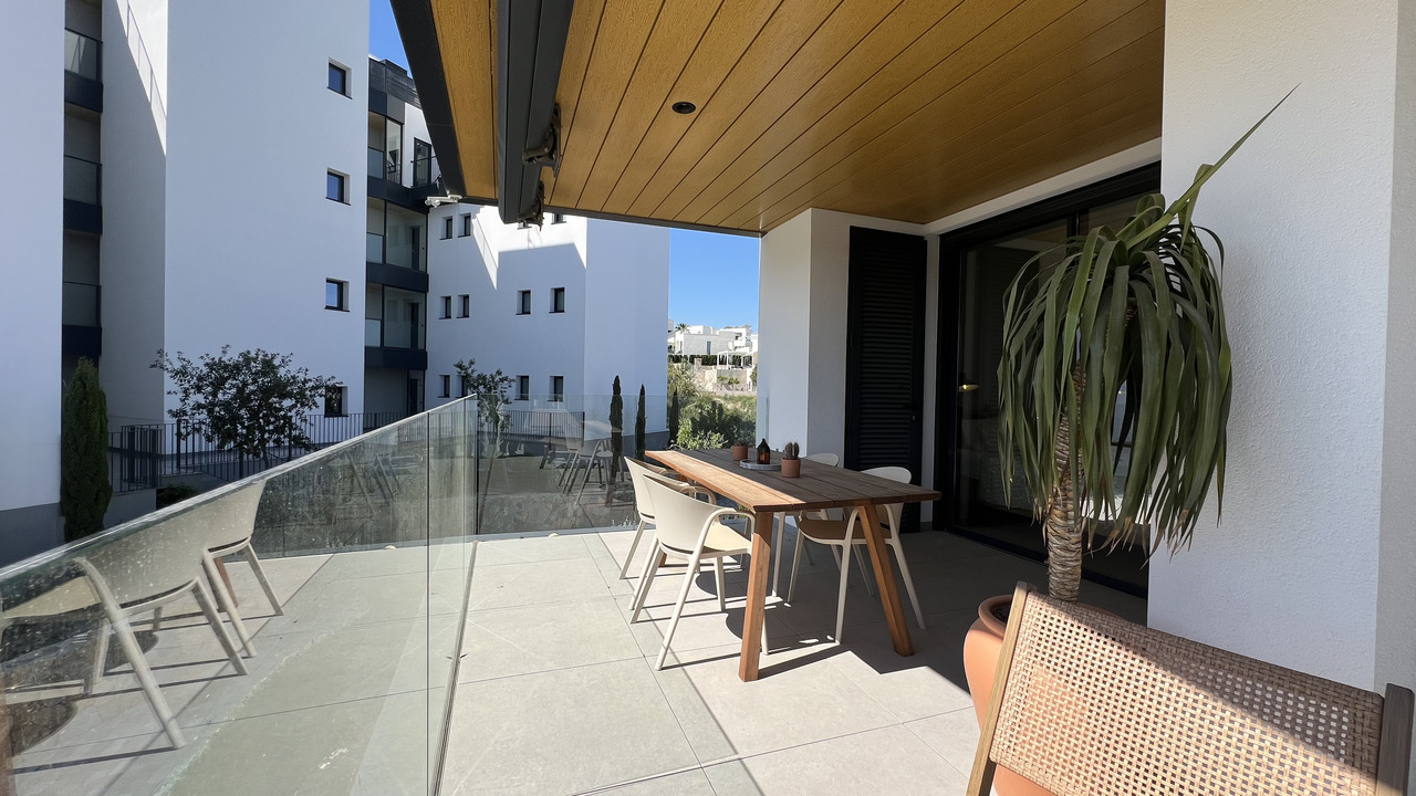 Apartment for Sale in Las Colinas Golf, Alicante
