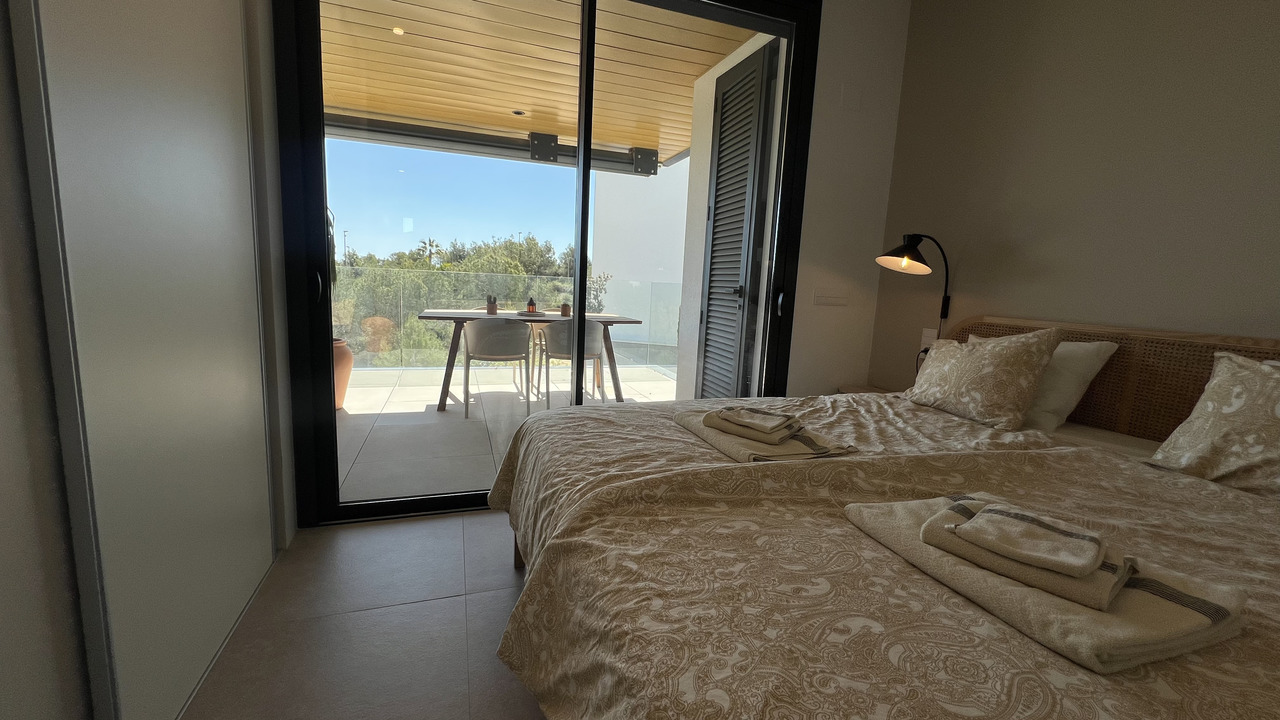 Apartment for Sale in Las Colinas Golf, Alicante