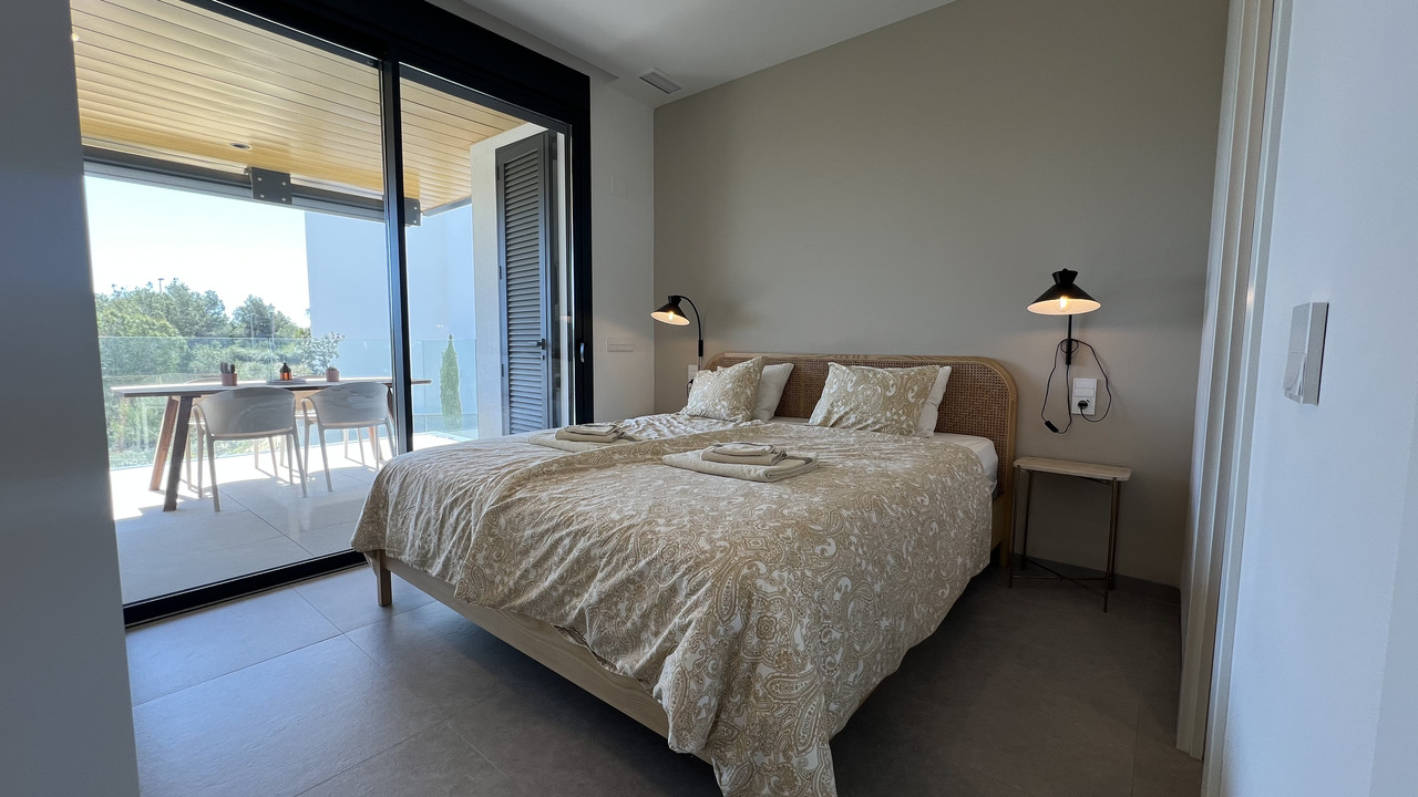 Apartment for Sale in Las Colinas Golf, Alicante