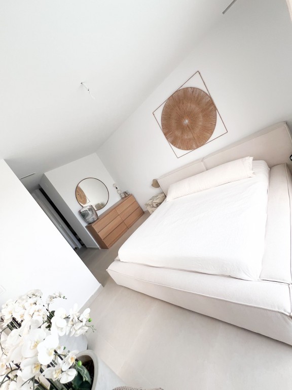 Villa for Sale in San Miguel de Salinas, Alicante