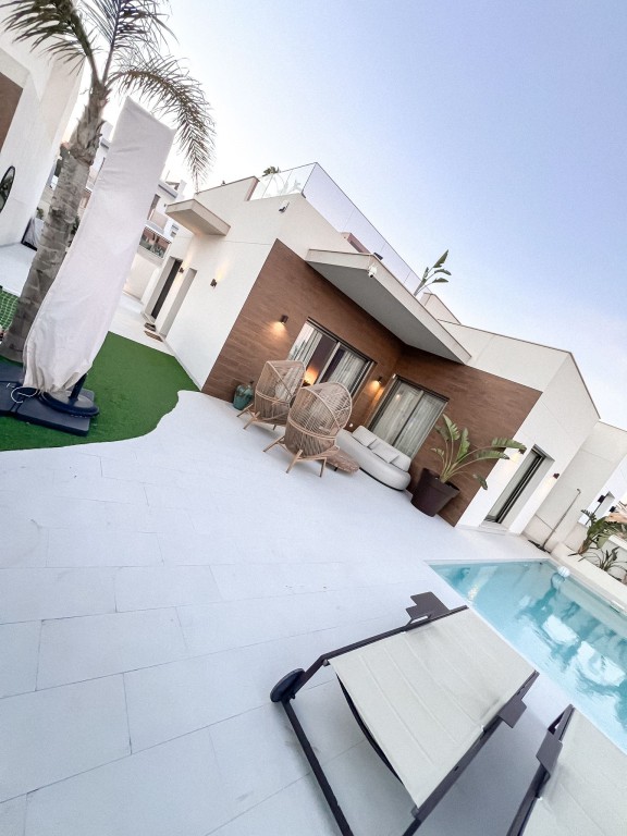 full_1414230_63655135 Villa for Sale in San Miguel de Salinas, Alicante
